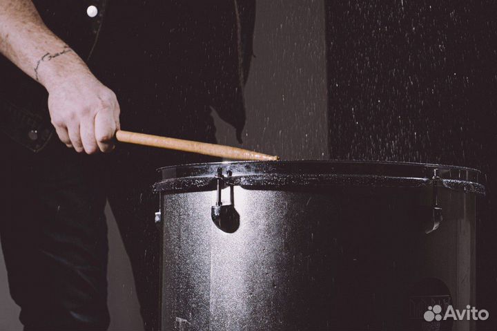 Учим играть на барабанах, уроки от профи