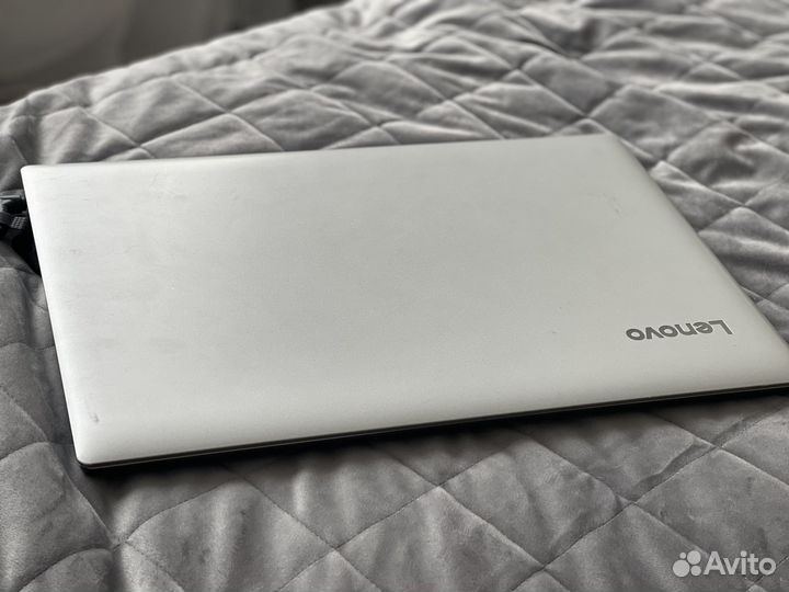 Ноутбук lenovo