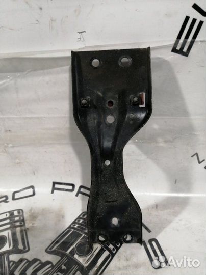 Крепление глушителя Volkswagen Tiguan 2008-2011 5N