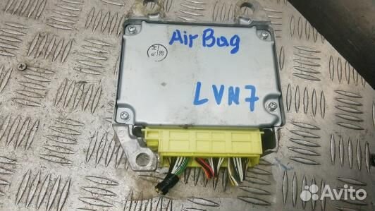 Блок управления airbag lexus GS 3 (LVN07OQ01)