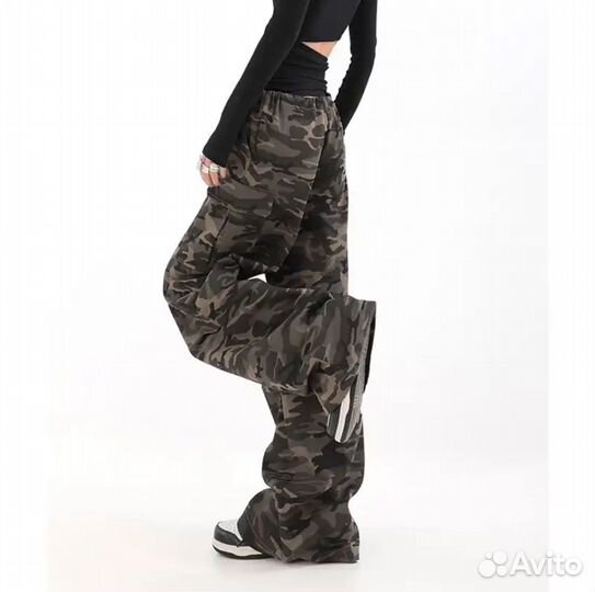 Y2k Camo pants