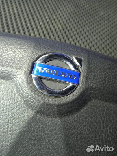 Подушка безопасности в руль Volvo Xc90 C B8444S