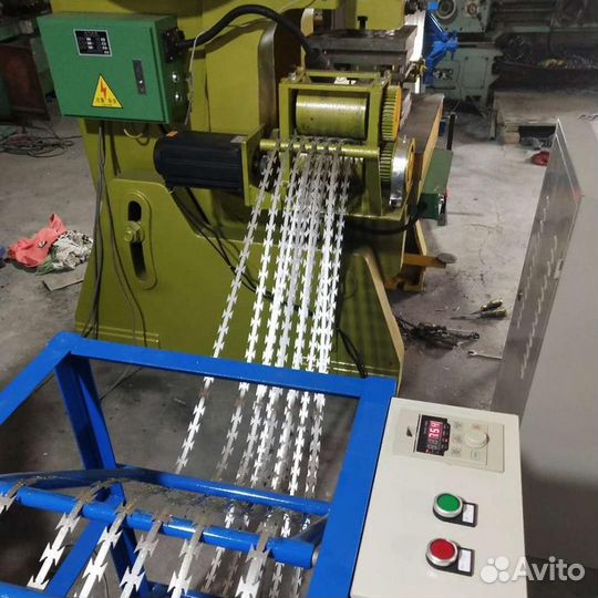 Линия для производства колючей ленты Егоза ен-100