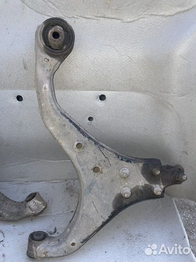 Рычаг передний Hyundai Tucson JM