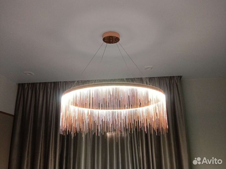 Люстра розовое золото
