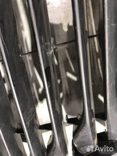 Решетка радиатора Lexus Rx4