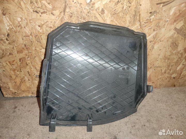 Кожух аккумулятора Volvo Xc60 DZ88 D5204T2 2011