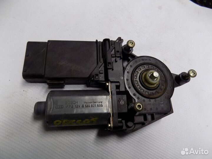 Моторчик стеклоподъемника Passat B5 2000-2005