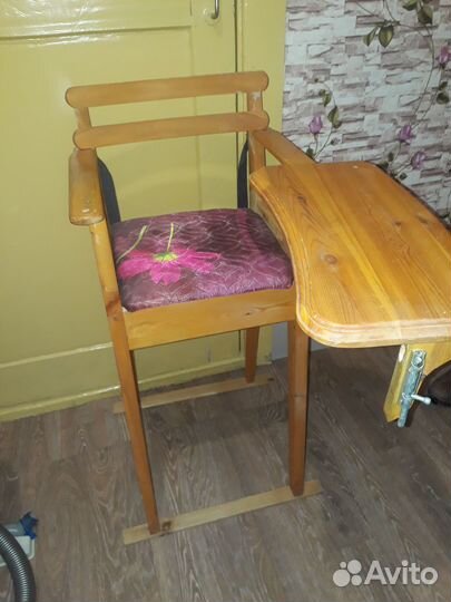 Стульчик для кормления