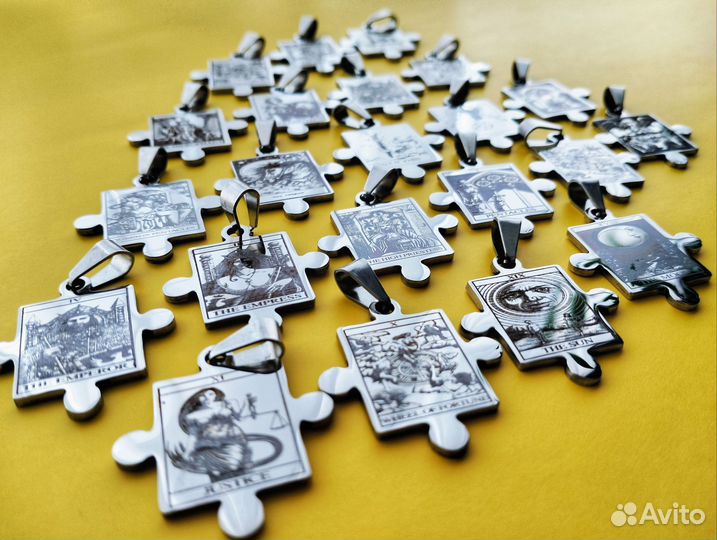 Кулоны програмные под запрос на Пазле