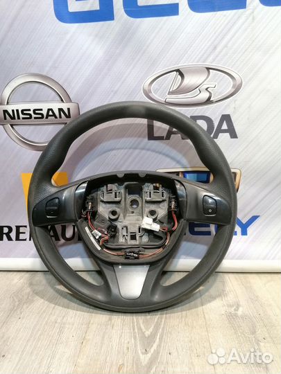 Руль Рулевое колесо Renault sandero stepway 2