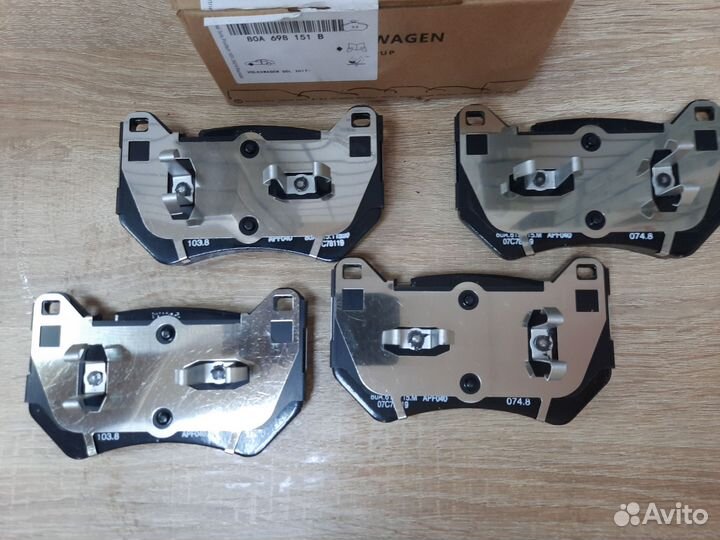 Колодки тормозные передние