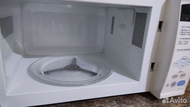 Микроволновая печь возможно обмен на не рабочие