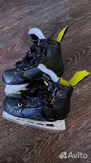 Хоккейные коньки bauer