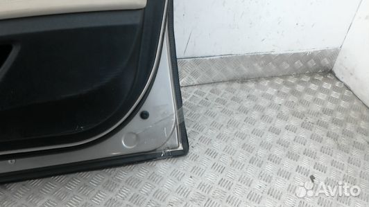 Дверь передняя правая BMW 7 F01 (70F09E201)