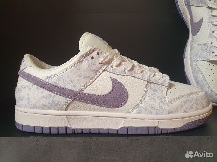 Nike dunk low purple pulse