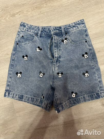 Шорты джинсовые с микки маусами Cropp, XS
