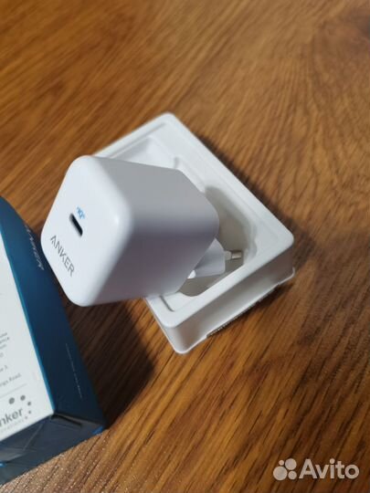Адаптер питания Anker Power port III 20 w (A2632)