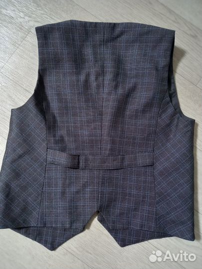 Жилетка для мальчика школьная 122