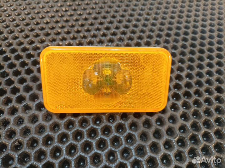 Габарит боковой