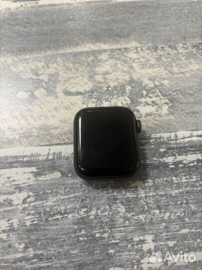 Часы apple watch se 40mm