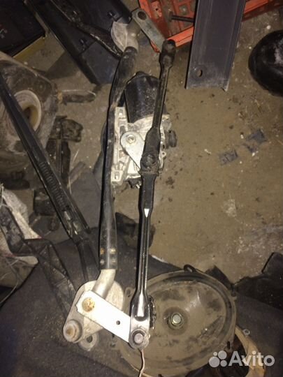 Трапеция дворников Kia Rio 2009