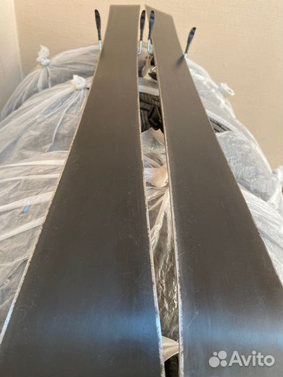 Volkl Racetiger 100 см детские горные лыжи