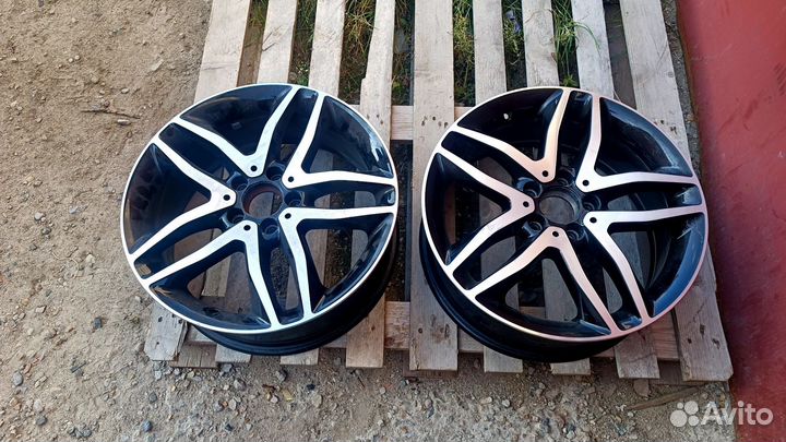 Mercedes w156 gla диск r18