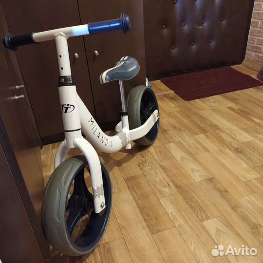 Беговел Milano 1.0