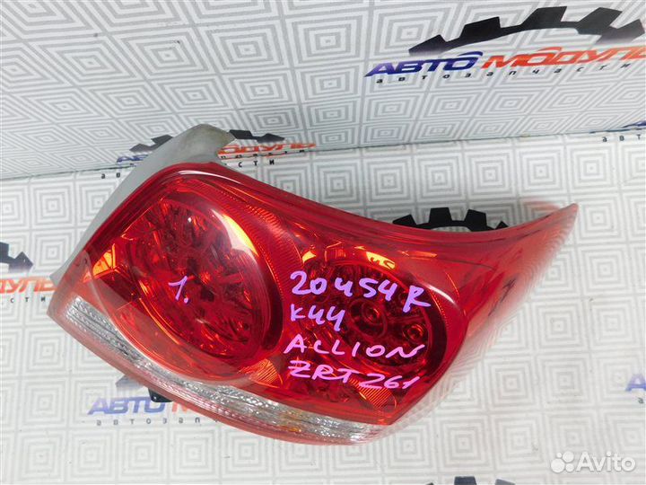 Стоп задний правый Toyota Allion ZRT261-3001462