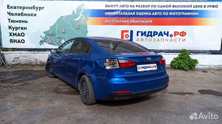 Молдинг крыши левый Kia Cerato 3 87230-A7000