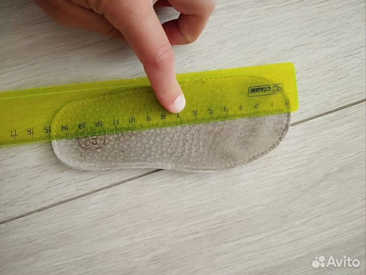 Ботинки для девочки / мальчика 23 размер