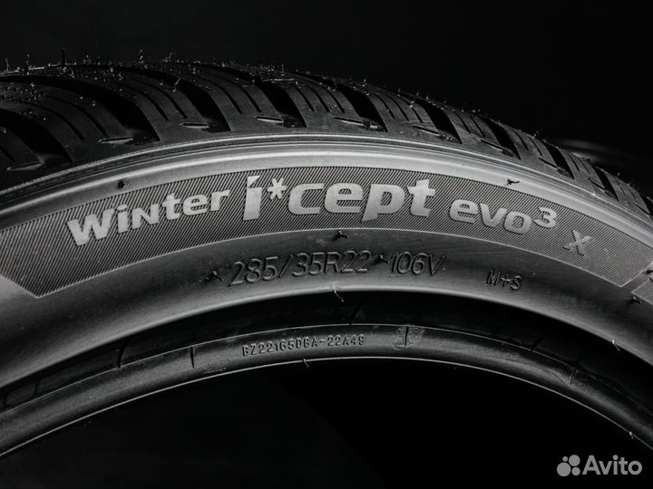 Hankook Winter I'Cept Evo 3 X W330A 315/30 R22 и 285/35 R22 99V