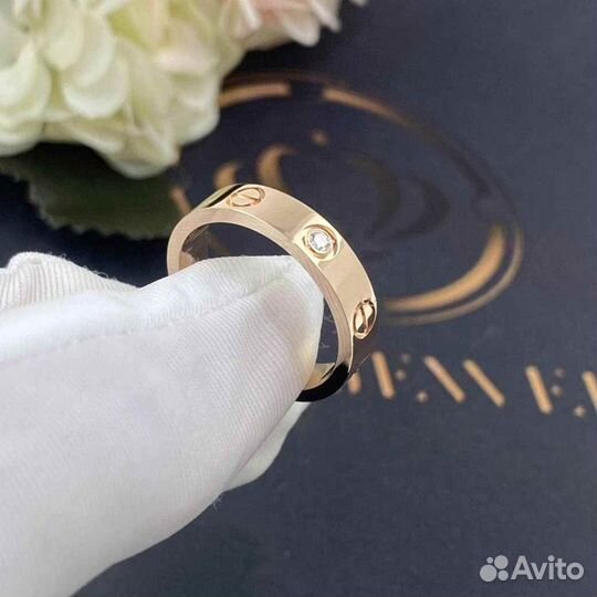 Обручальное кольцо Cartier Love, розовое золото