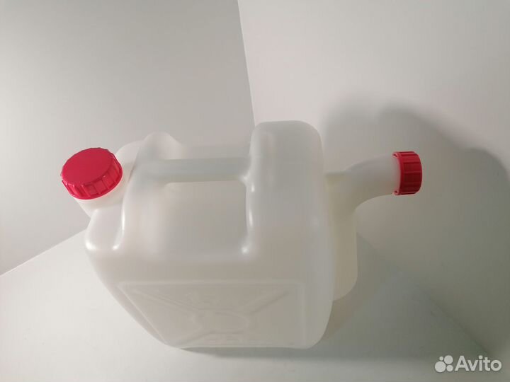 Товар из пластика альтернатива М427 Канистра со сл