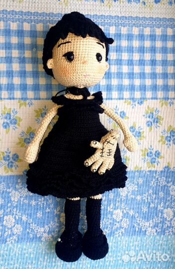 Кукла Уэнсдей Аддамс