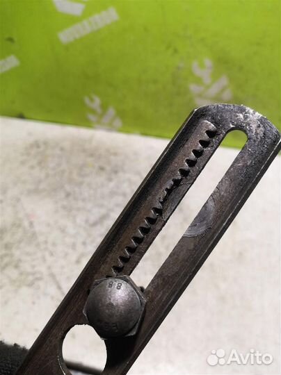 Планка натяжения ремня генератора бмв Е30