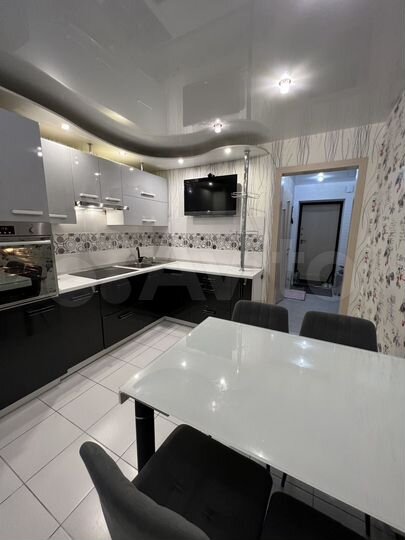 2-к. квартира, 59,3 м², 6/10 эт.