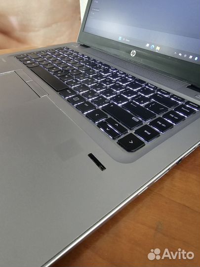 Бизнес ультрабук HP elitebook+док станция