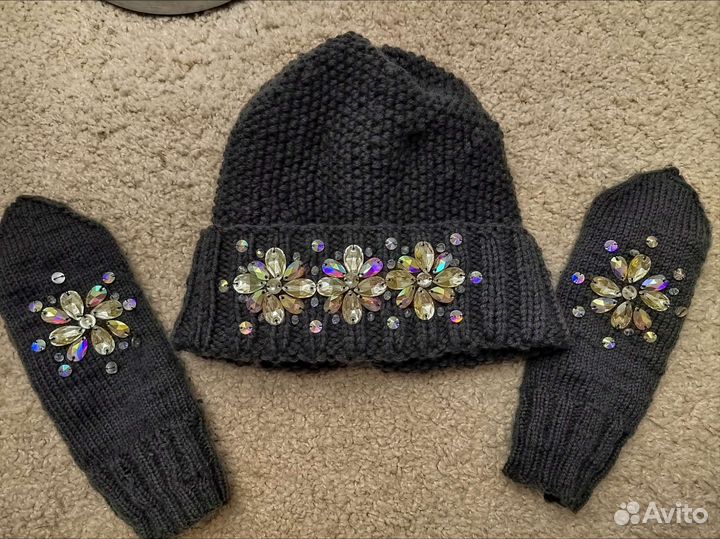 Шапка и варежки