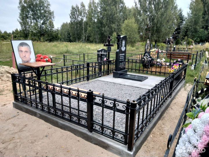 Установка памятников. Благоустройство захоронений