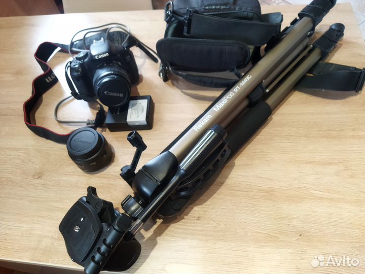 Зеркальный фотоаппарат Canon EOS 600D