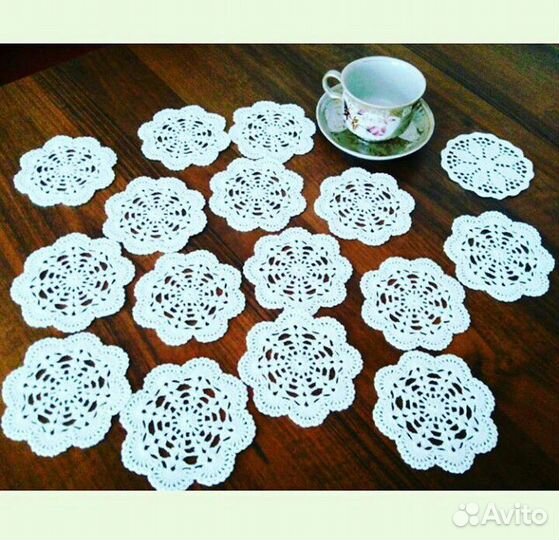 Мини-салфетки крючком - подставки под кружку, бока