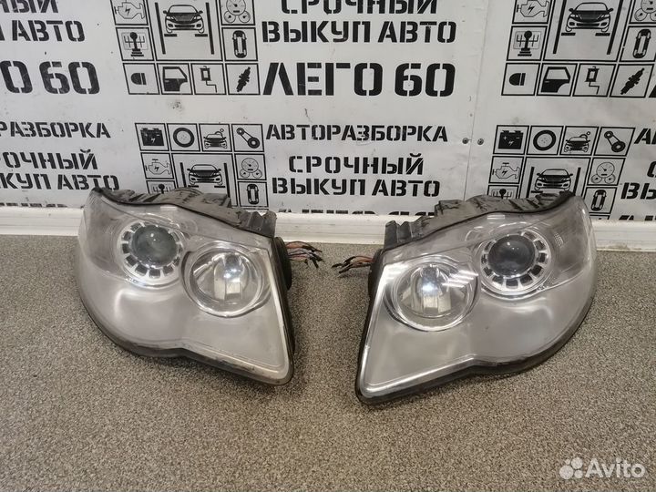 Фара для VW Touareg 2002-2010