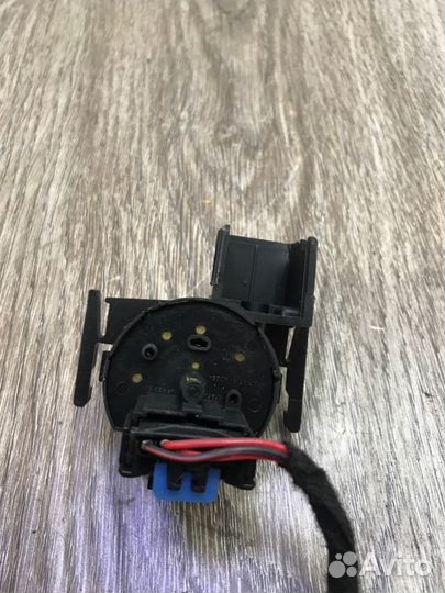 Контактная группа замка зажигания Opel Corsa C