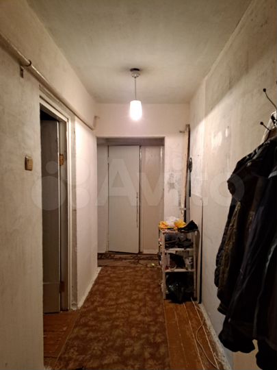 2-к. квартира, 49 м², 1/9 эт.