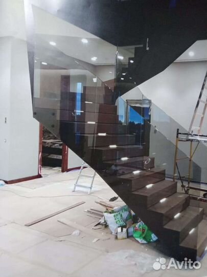 Облицовка лестниц деревом