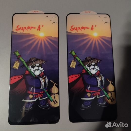 Защитное стекло на tecno spark 10 pro