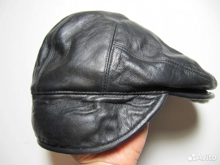 Кепка из натуральной кожи и меха