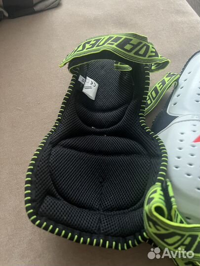 Dainese Action Evo Защита колен и голеней